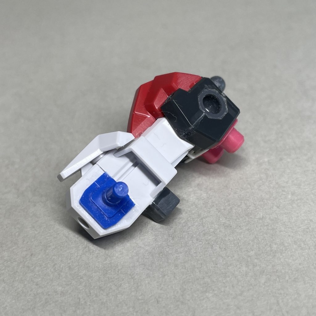 塗装前の胴体(よこ)