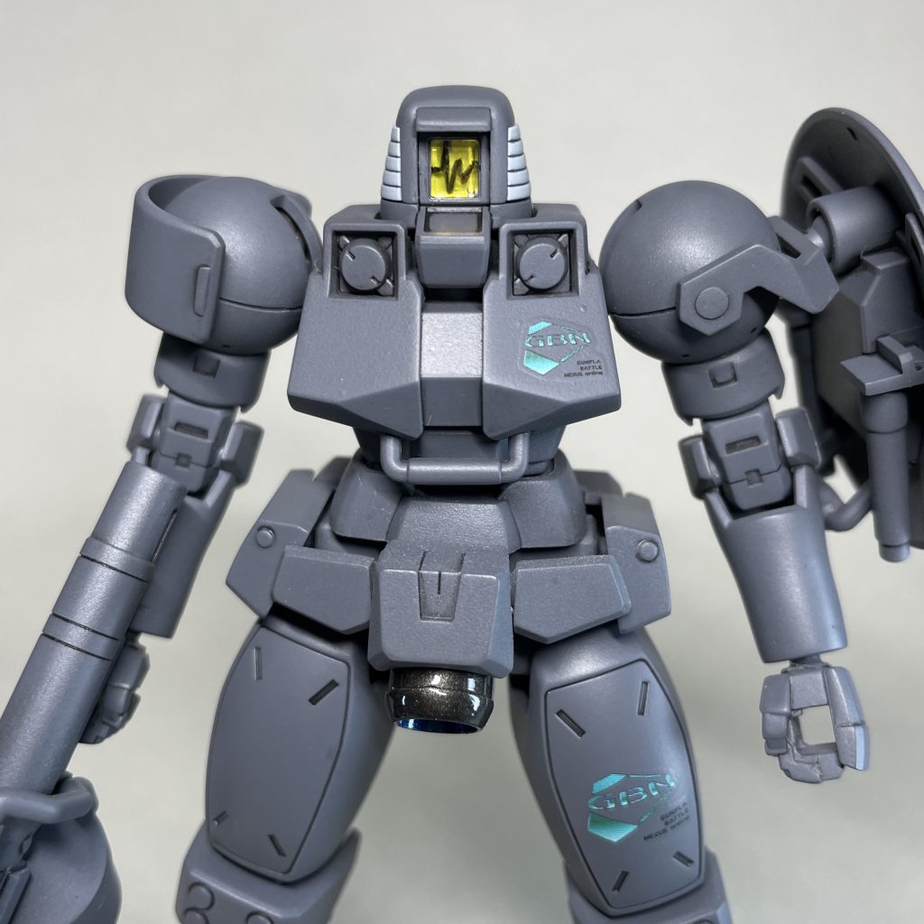 リーオー (頭部アップ) 頭部センサーに生じた不具合をごまかすため、走査線のようなものを筆で書き込みました。