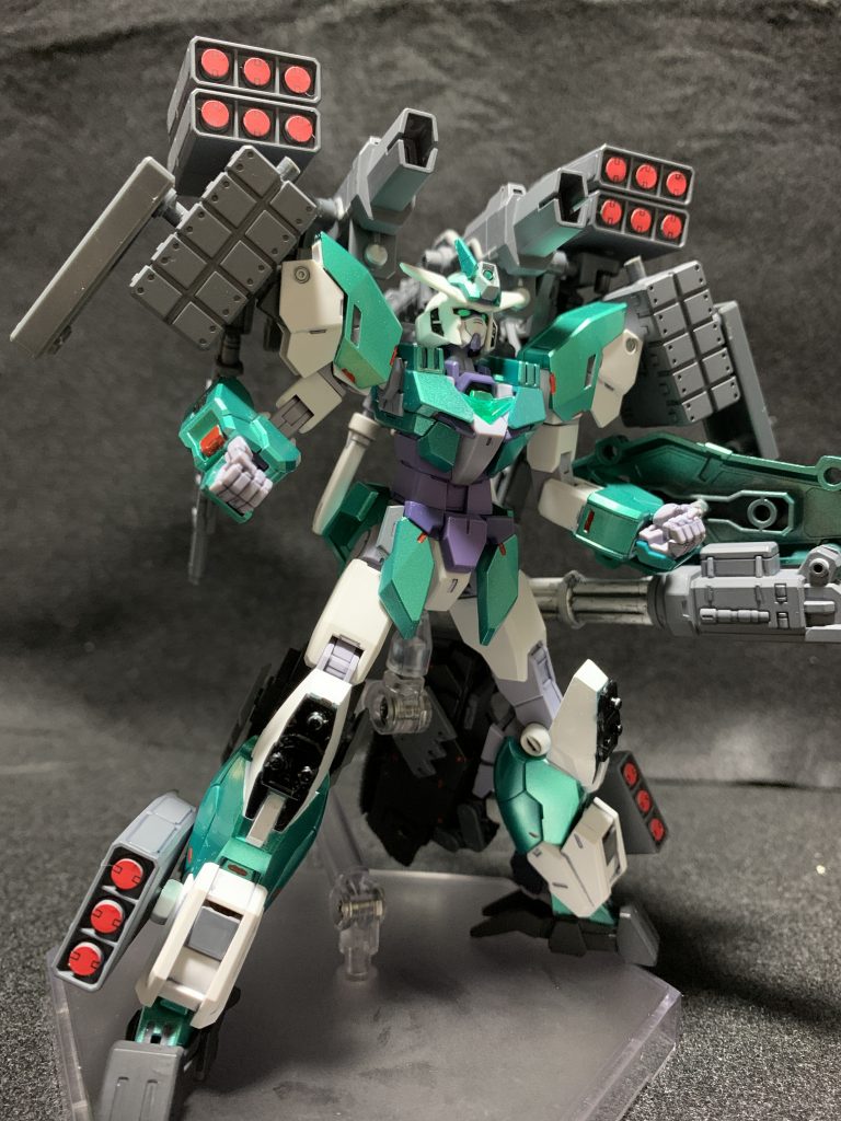 レールガンをパージして中距離支援用ビームバズーカ展開