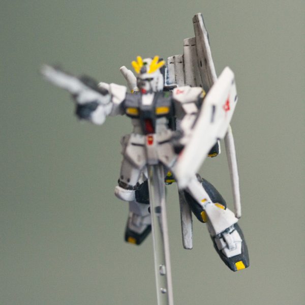 古いもの-ボトルカバーガンダム