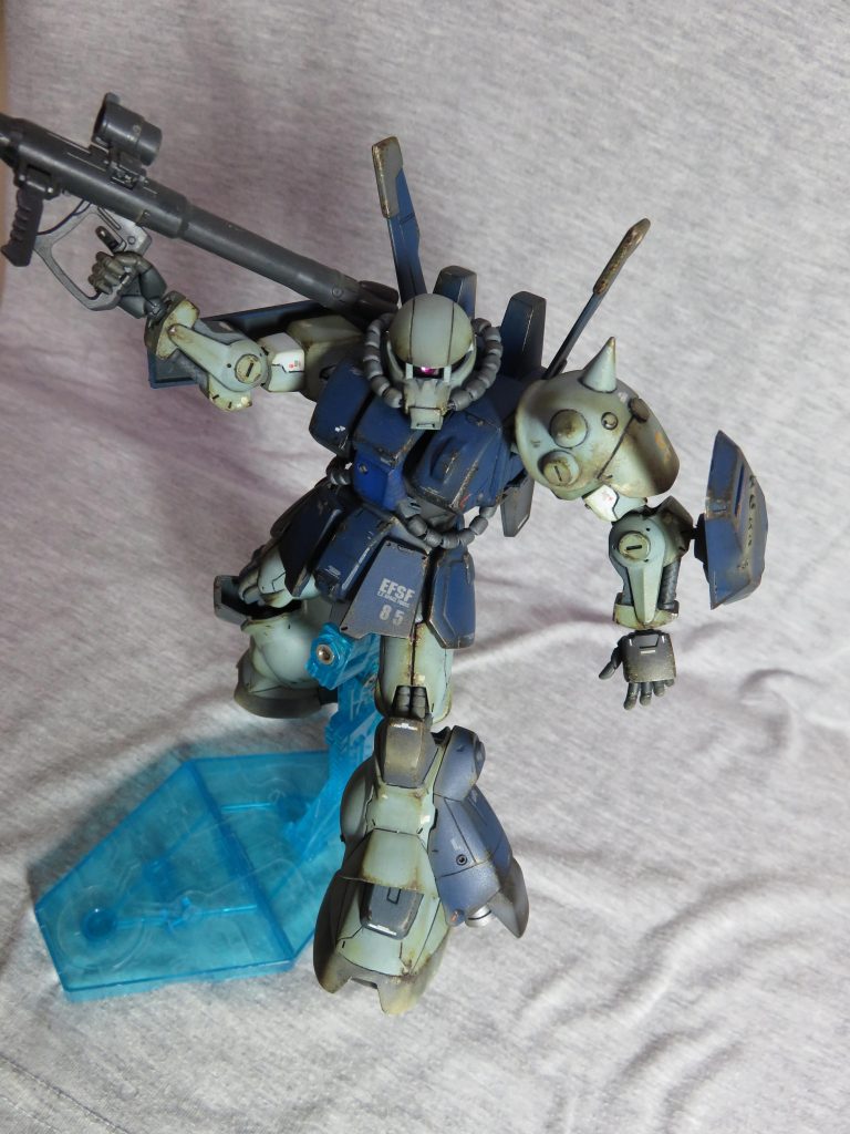 関節をたくさん入れたので色んなポーズが可能になりました　その分ぐにゃぐにゃなのですがｗ(;''∀'')