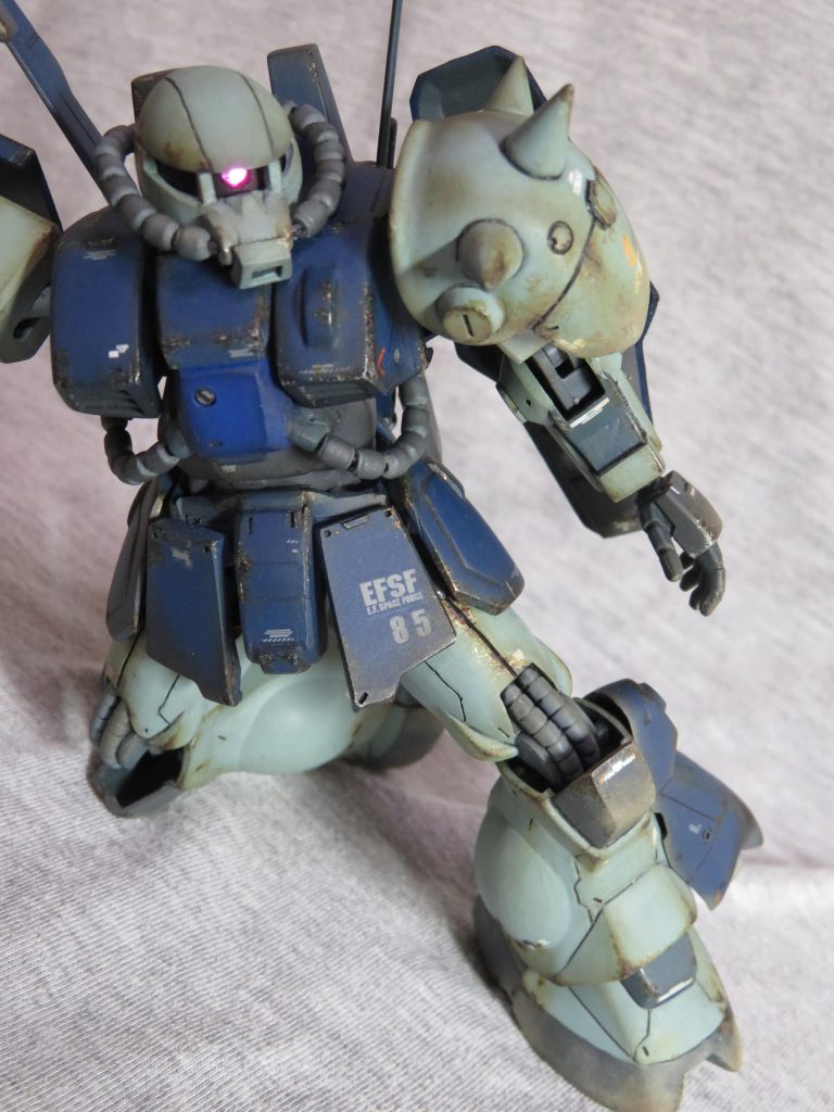 結果可動域はＲＧに近い旧キットになりました(≧◇≦)僕の中ではかなり会心の一撃の作品となりました