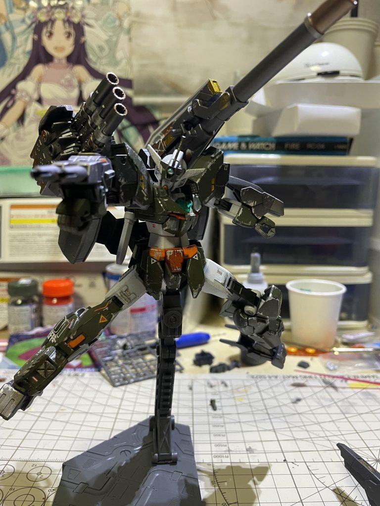 腕部ビームガンは78のビームライフルを二つ使って製作。