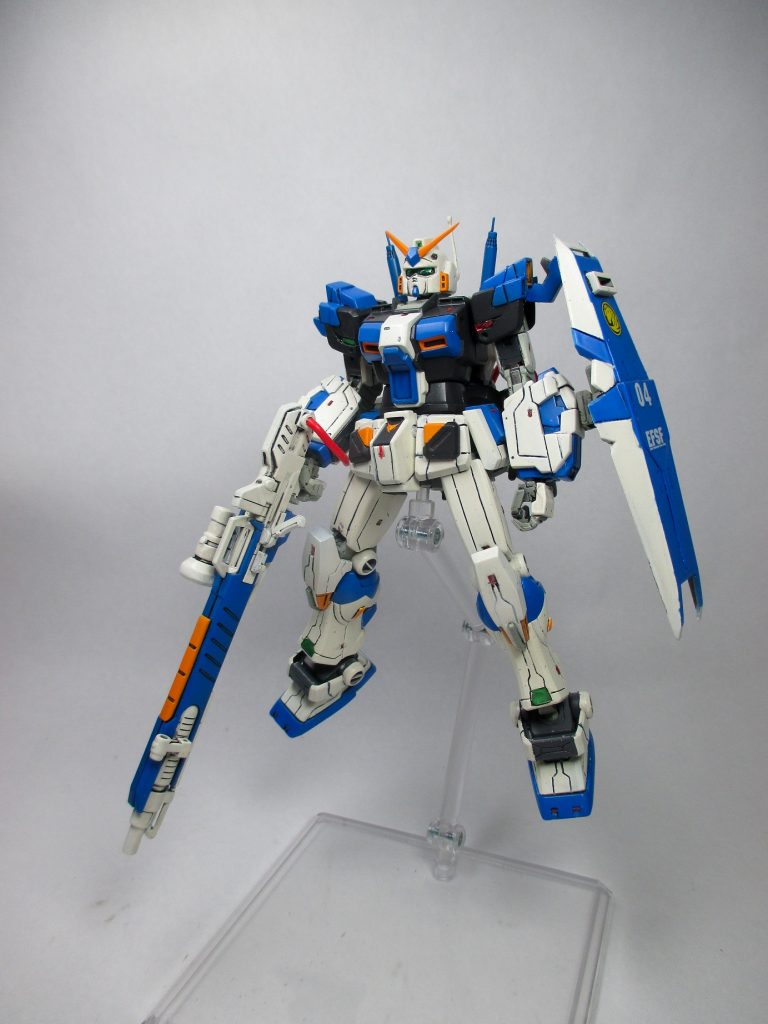 ガンダム5号機＆ガンダム4号機–6枚目/制作者：堺・悠一