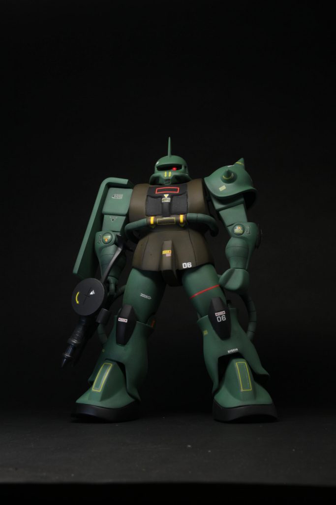 旧キット 1/100 リアルタイプザク–2枚目/制作者：大五郎