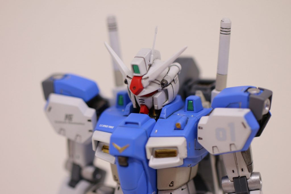 【バストアップ】　今回はほとんどいじらず、元の良さを引き出す（という言い訳）つもりで制作しました。　特に、昨今はやりの淡い「パステル気味」のカラーリングを使用し、古臭さを抜きたく、塗装しました。とくに「MSカラー」シリーズは優秀で、ほぼ全身を当該シリーズで統一しています。