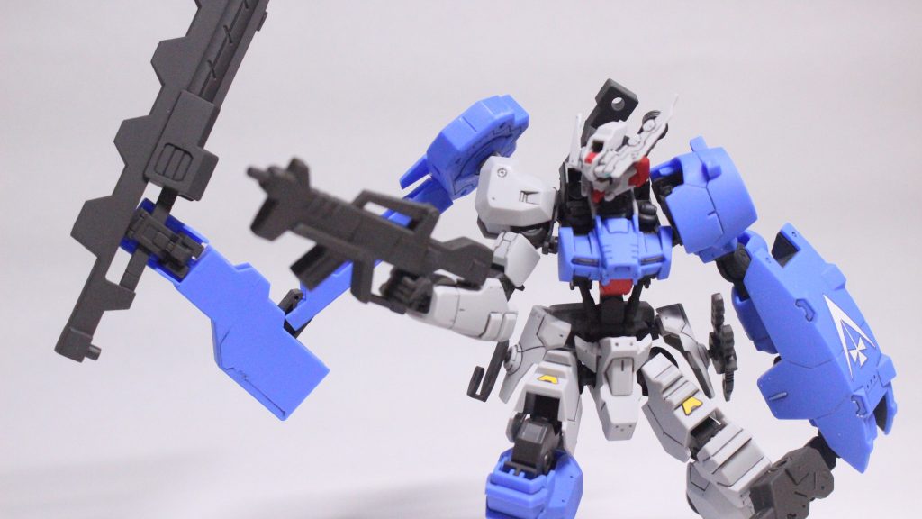 武器を全部持たせるとこんな感じ