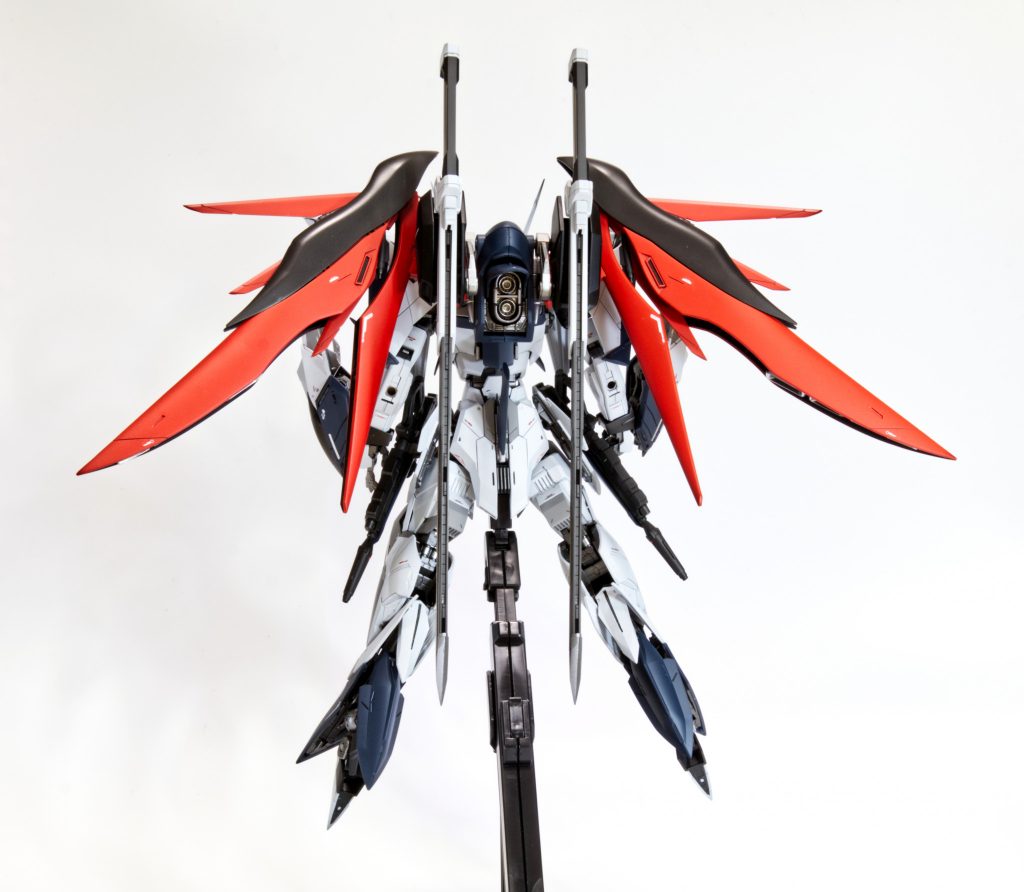  ・エクスカリバーレーザー対艦刀を持たせました。