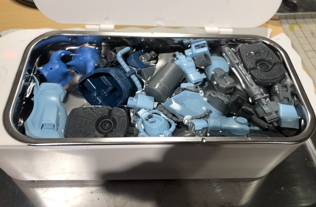 最近、超音波洗浄機を購入しましたところ、パーツ洗浄が超ラクになりました!