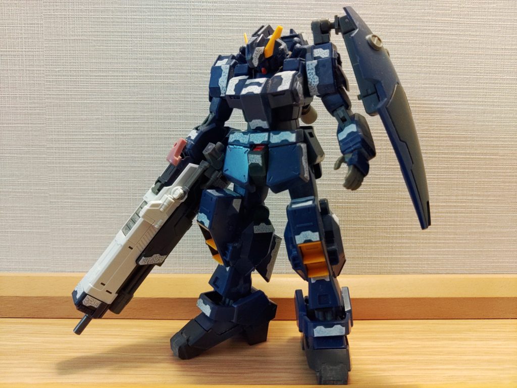 初期プラン時です。この時点ではキャノンとシールドブースターは付いてないです。