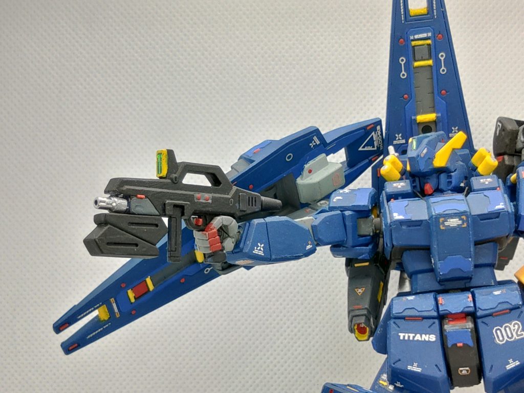 ビームライフル シェキナーを装備しない場合は装備する。