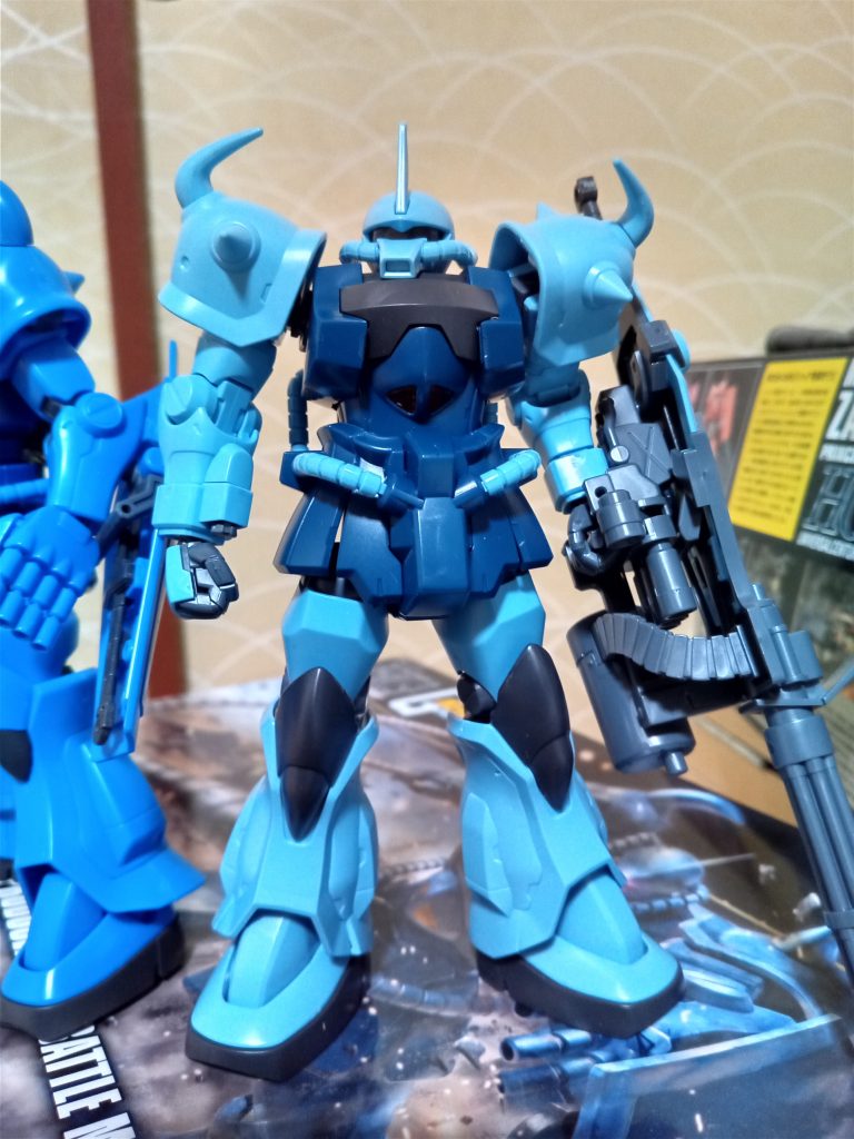 こっちでした。これもまた良い。後ハメ加工など考慮すると両方とも甲乙つけがたい良キット。ありがとうバンダイさん!