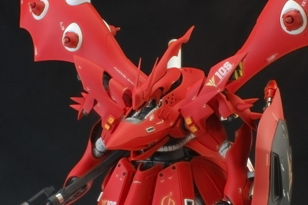 肩回りの形状変更具合がわかると思います。