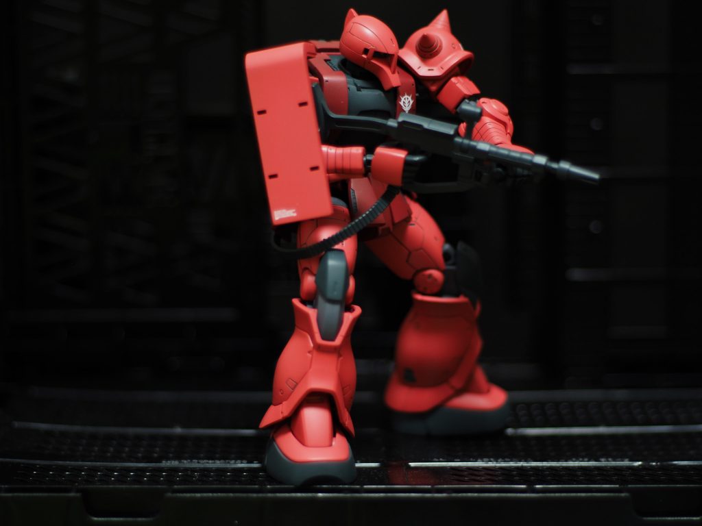 HG 1/144 オリジン版 シャア専用ザクI MS05S–9枚目/制作者：abn22631