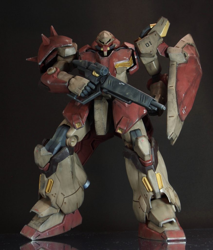 無骨。パーツが大きいからか、細かいデカールが目立たないのがちょっと悲しい。