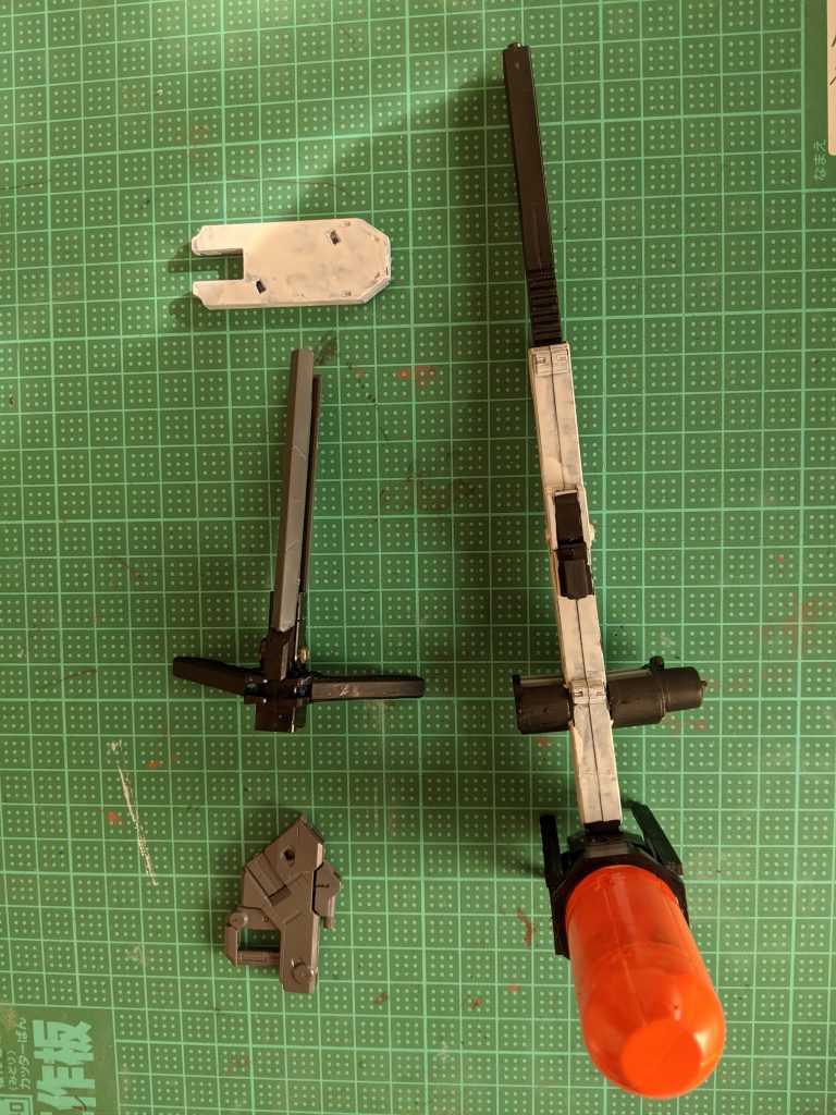 ケツアルカトル本体にはアクションベースを使用しました。