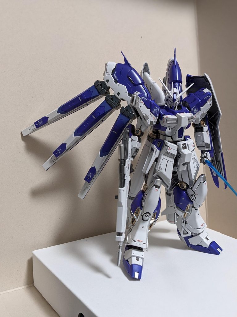 Hi-νガンダム RG パープルカラー–5枚目/制作者：ラシュバ