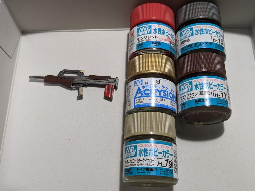 使った塗料です。皆さんも武器塗料してみてはいかが？今後も武器にこだわっていこうと思っています。いつか『武器塗装の凪者』なんて呼ばれるように頑張ります。閲覧いただきありがとうございました♪