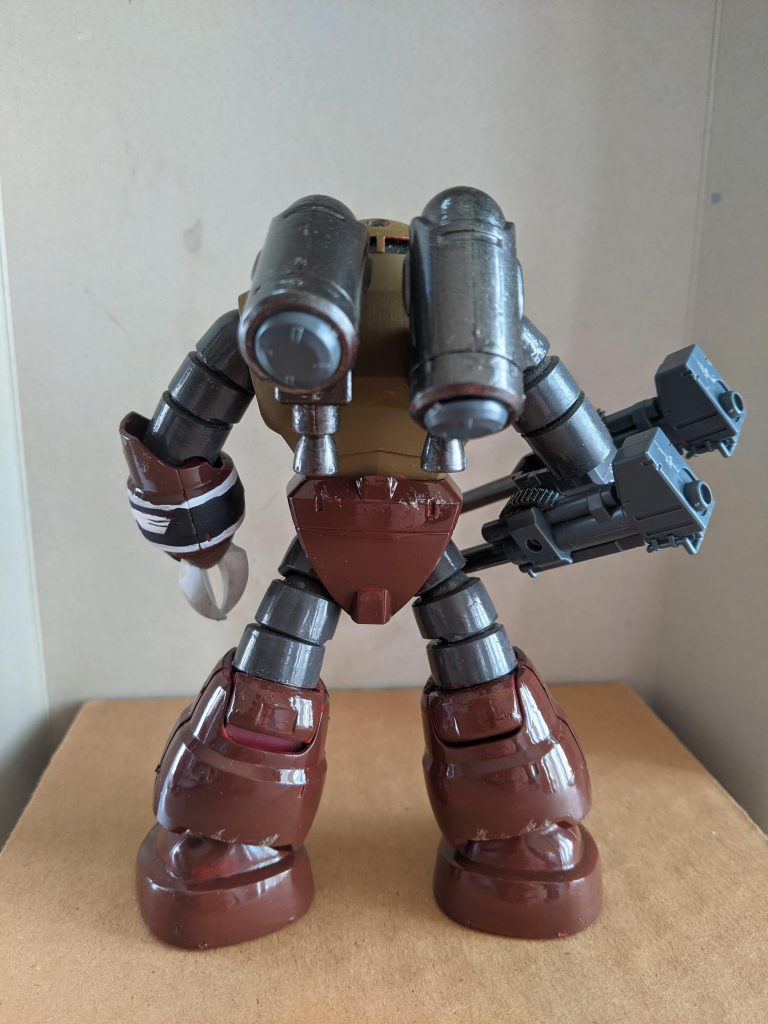 ゼー・ズールのパイロットは少なからずズゴックに思い入れがあったためゾゴックをかばってバイカスに突撃したとか…