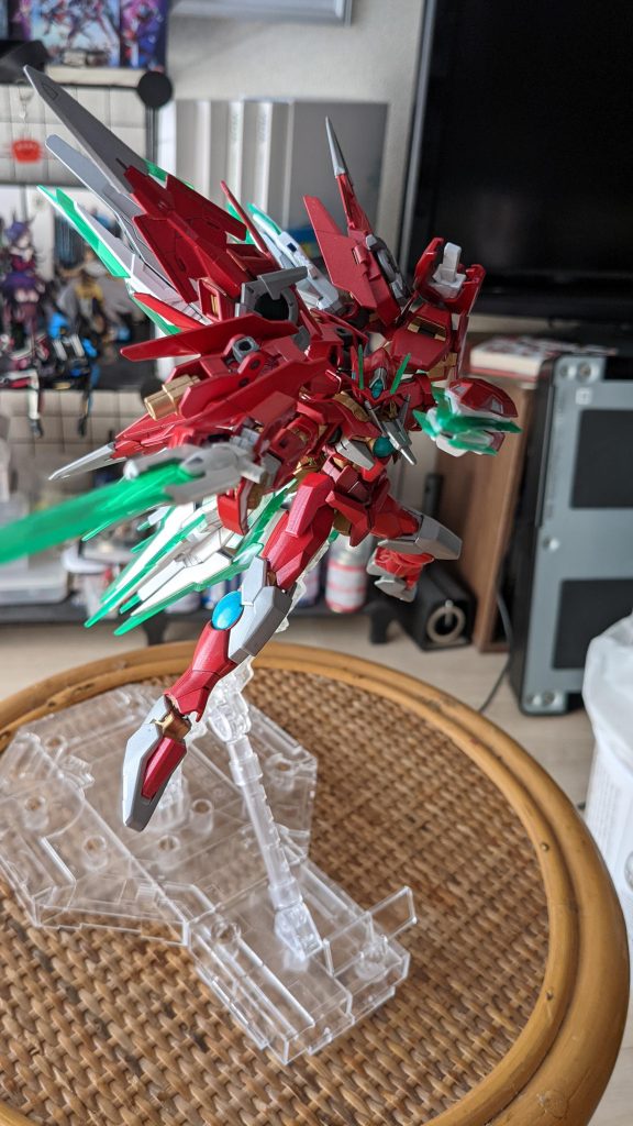 GNシールド/ΗとGNソードⅤの同時射撃斬撃も可能です