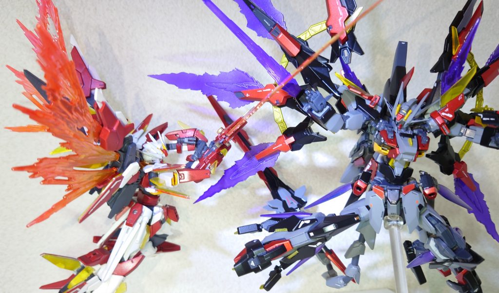 VS エグゼストガンダムヴァーテックス兄弟機対決!ちなみにエクスクラムが先に作られた兄。強すぎる機体に魅入られテストパイロットにそのまま持っていかれています。補給機能のせいで追いきれないところまで逃げられてしまいました。↓エグゼストガンダムヴァーテックスはこちらhttps://gumpla.jp/hg/494217