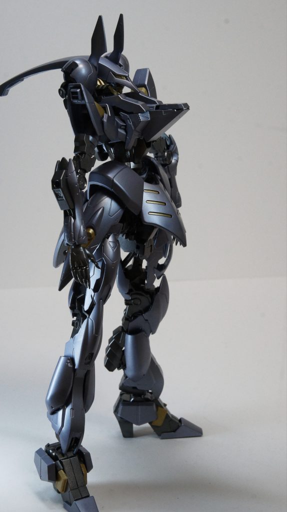 鉄血以外の部品はキュベレイとシルヴァバレトの足だけ拝借してあります^^