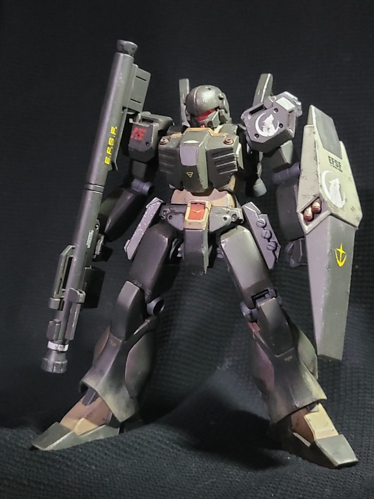 個人的に、一番好きなのは、このロケット砲持ちです。