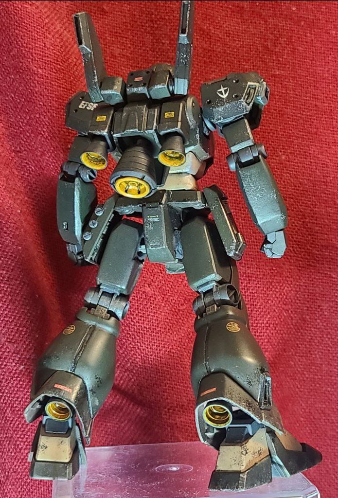 バックパックのメインバーニアのみ七式工房さんのものに置換してあります。両サイドのサブバーニアブロックはなんか動きそうな形をしていたので分割して僅かながら上下に動くようにしてます(左だけ少し上に動かしてあります)。