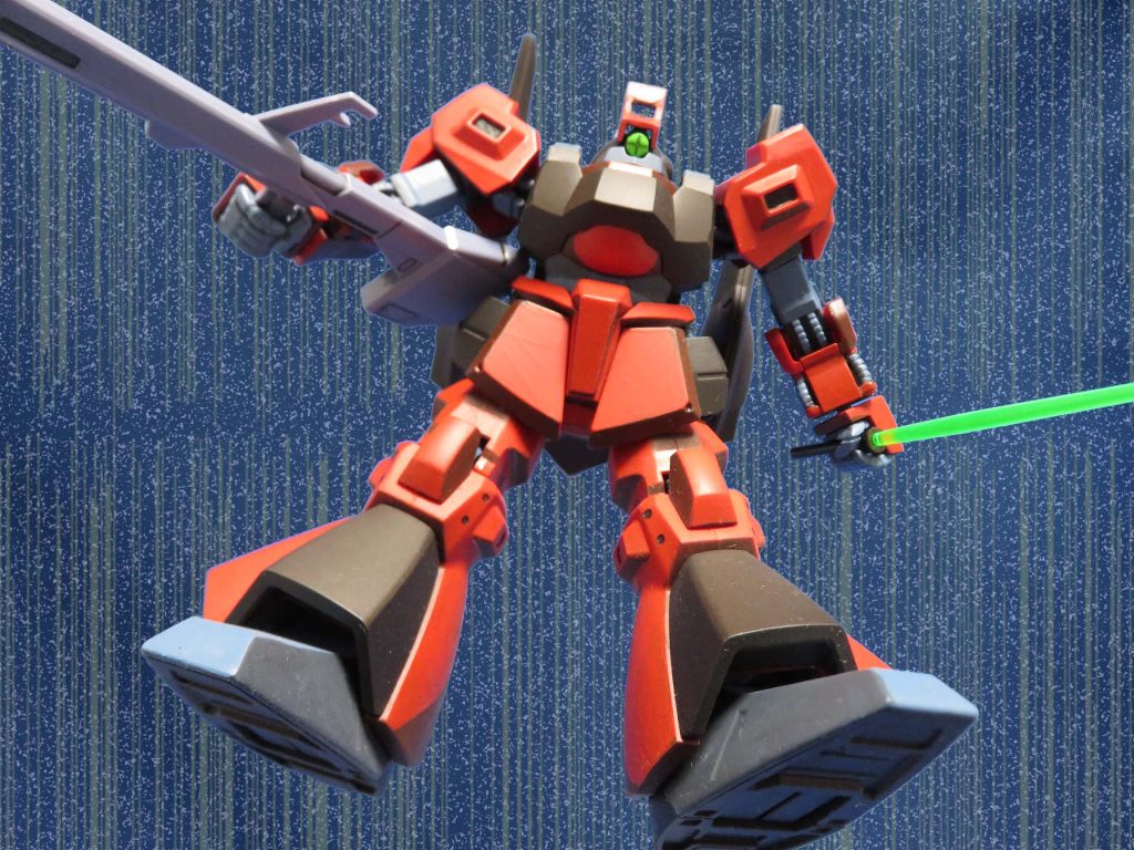 全体としてはオーソドックスに、影色だけ強めに配色した筆塗りとしています。