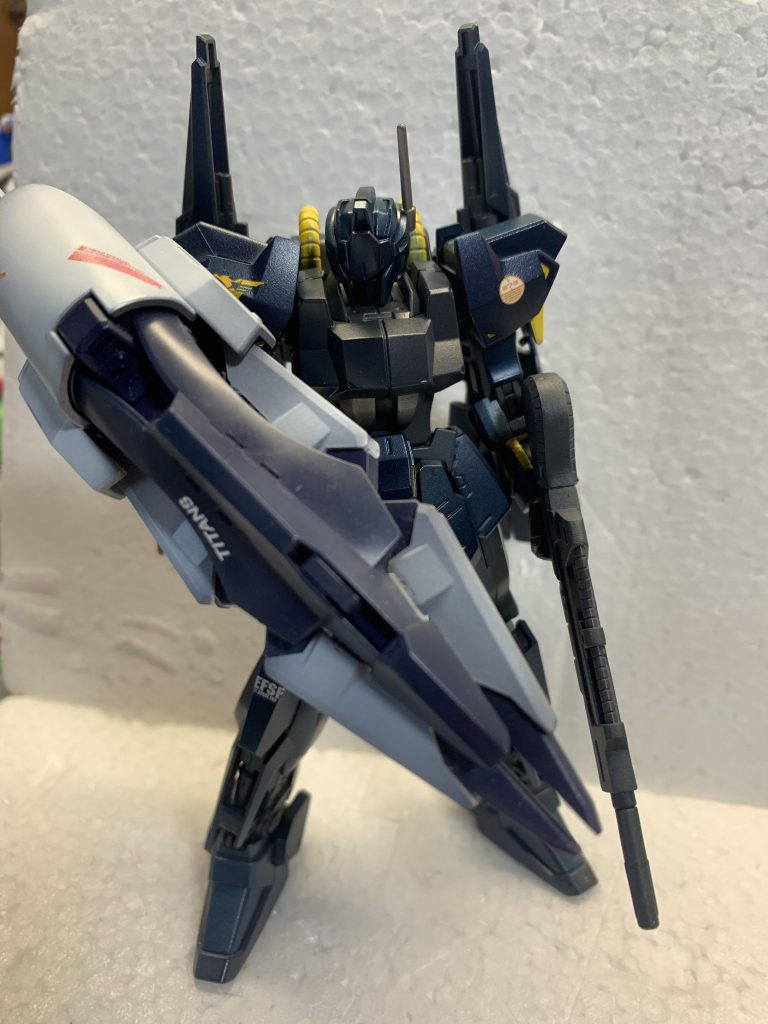 ブレード収納時パーツが手元になかったので外してます。