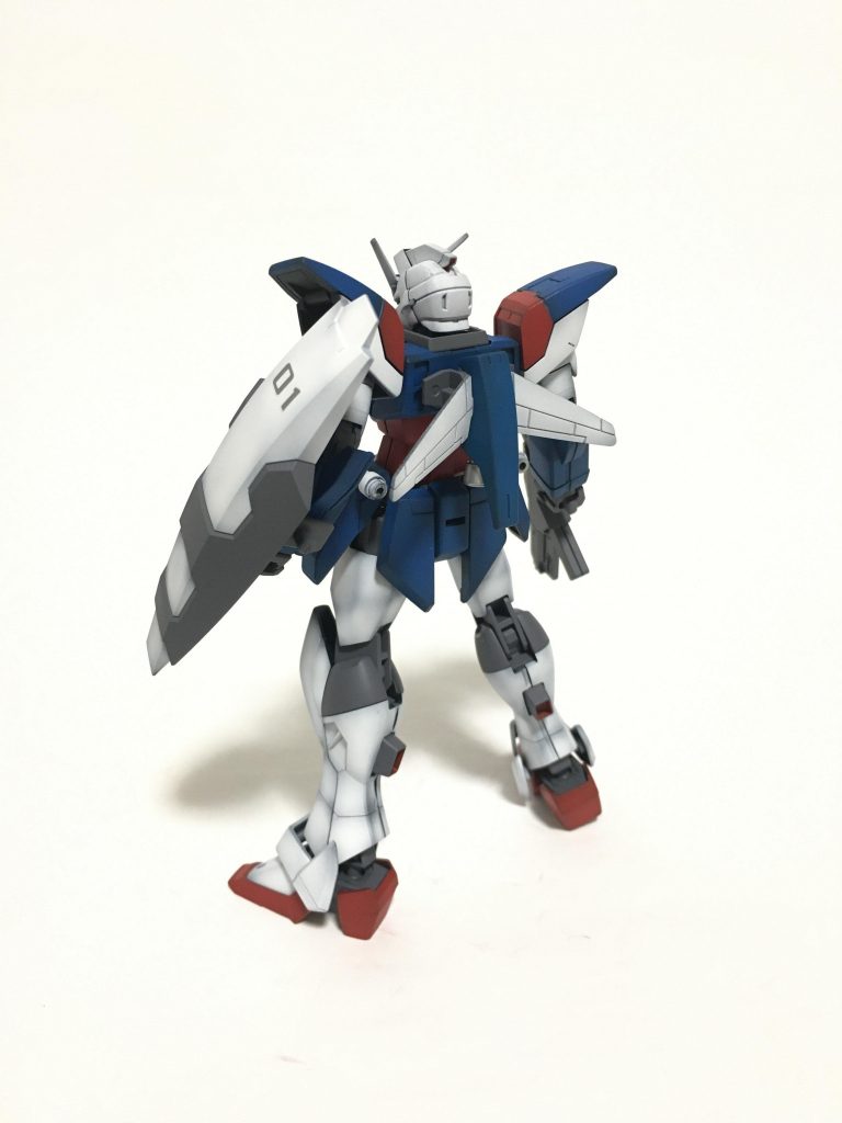 塗装は黒立ち上げでグラデーションキツめで塗っています。