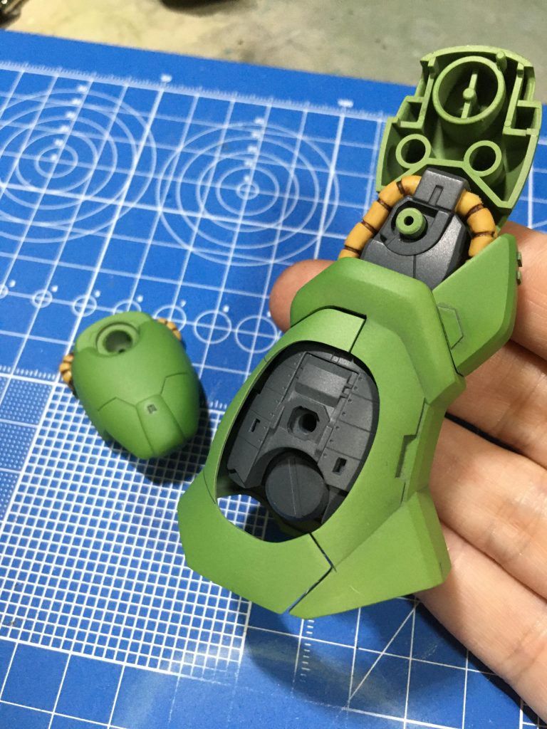 パーツのすり合わせはしてみましたが、やはりピッタリとはいきませんね