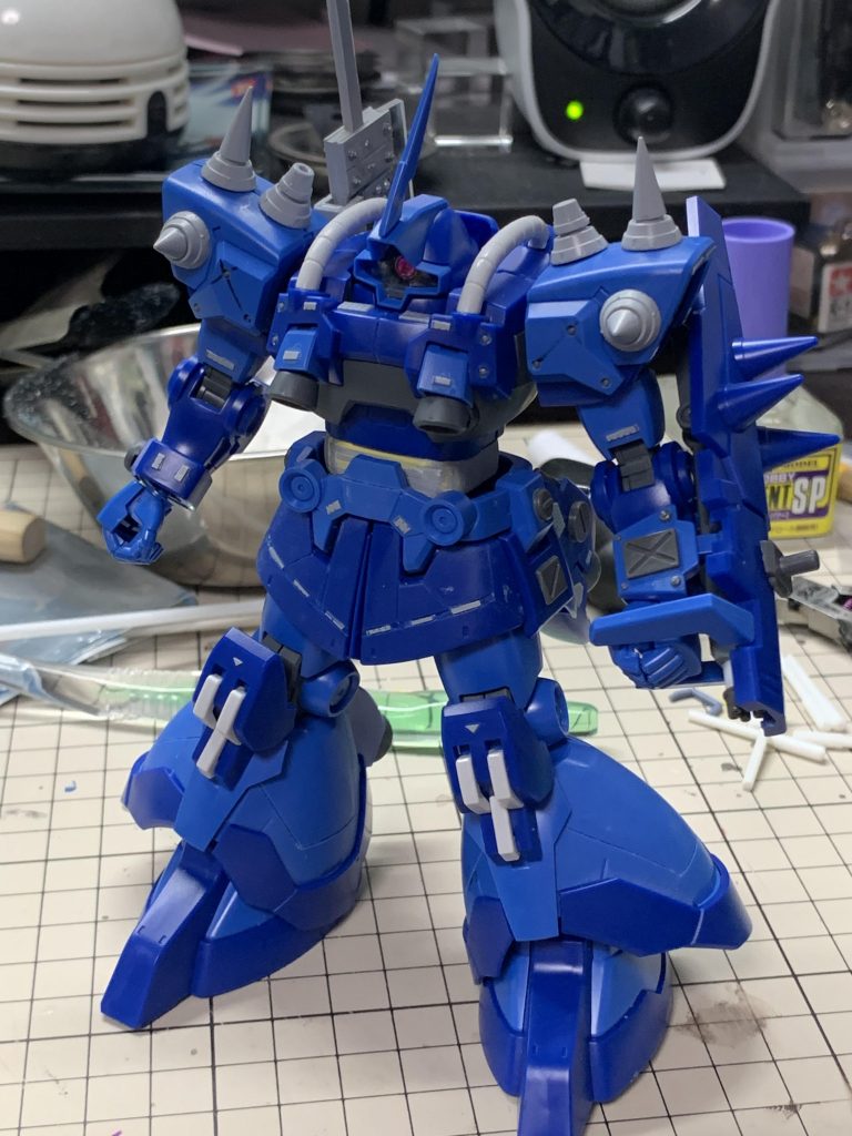 塗装前の状態。改造箇所は分かりやすいと思います。製作過程はTwitterにほぼ全部あげてるので気になった方はそちらも見て頂けると嬉しいです♪