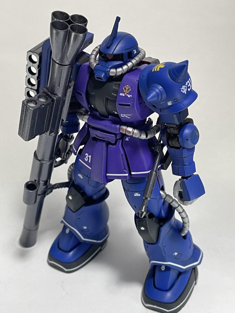 オリジンキット定番のラインデカール、青に白ラインは映えますね。