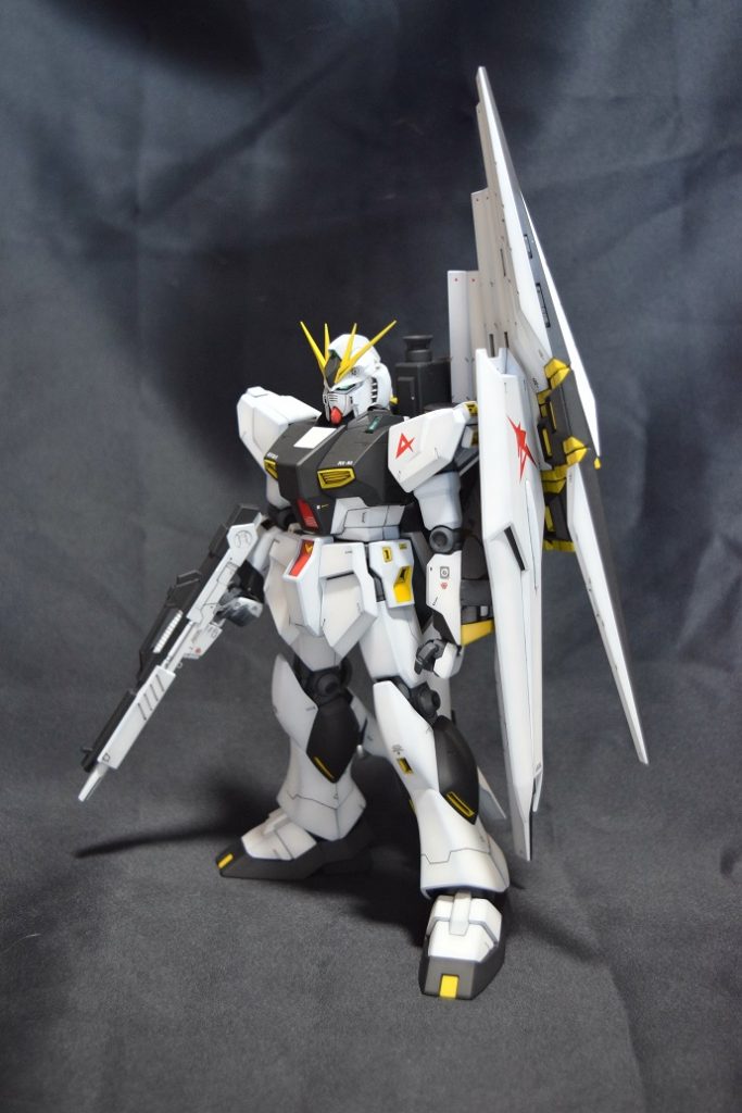 【MG　RX93　νガンダム】–4枚目/制作者：@SIRIUSdanna