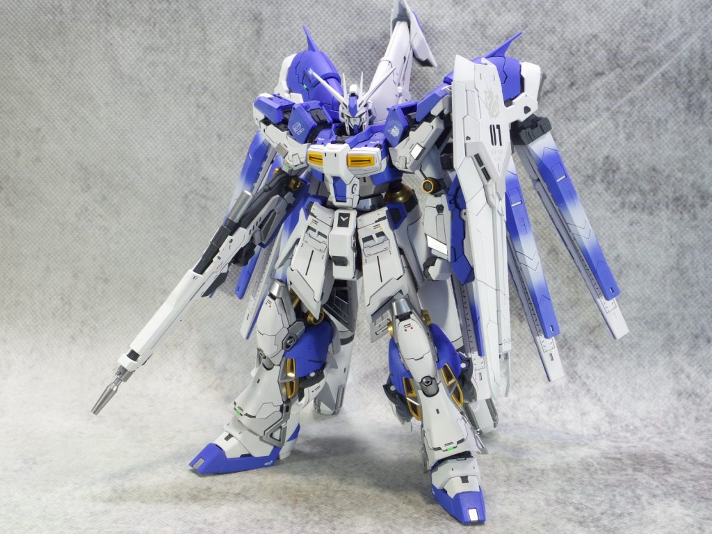 RG Hi-νガンダム–4枚目/制作者：guplafactory