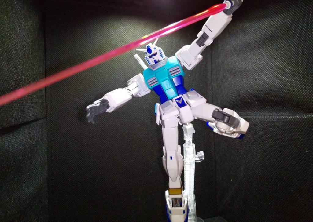 ビームサーベルが長いですね（笑）