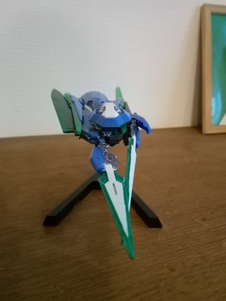 ソードパーツ、ダブルオーエクシアンタの追加装備の輸送、またはエクシアンタの支援機、単体での戦闘も可能になっている。