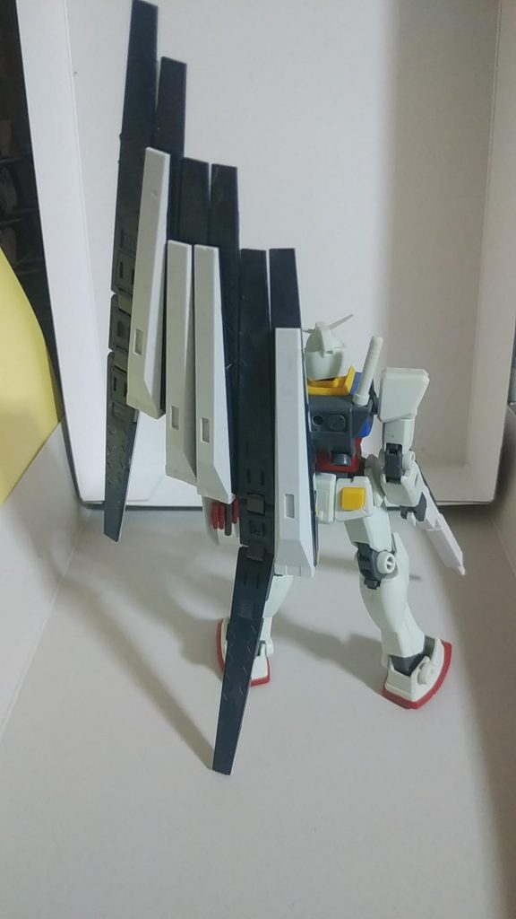 newガンダム？–2枚目/制作者：fecro