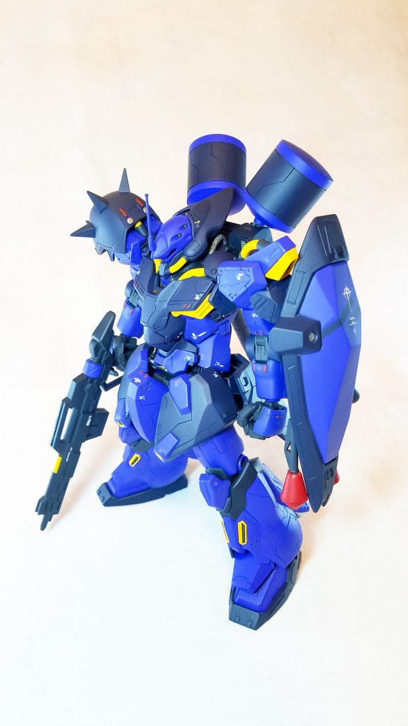 カラーレシピG(ガイアカラー)  C(クレオスカラー)青  Gコバルトブルー+Gコバルトバイオレット(7:3)黒  CブルーFS15044+Cミッドナイトブルー(8:2)関節 Cファントムグレービームライフル Cミッドナイトブルー