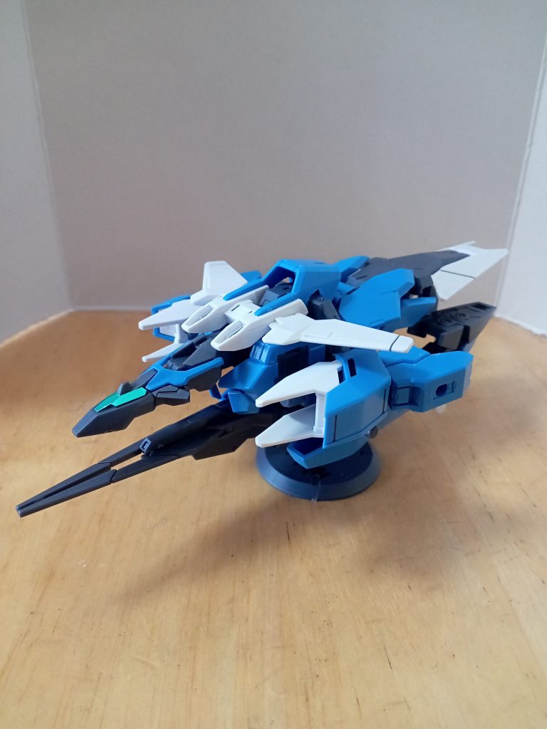 アースアーマーです。このサポートメカがコアガンダムと合体すると考えると、ワクワクが止まりません!ガンダムの換装・合体は男たちのロマンと言っても過言ではないと思います!