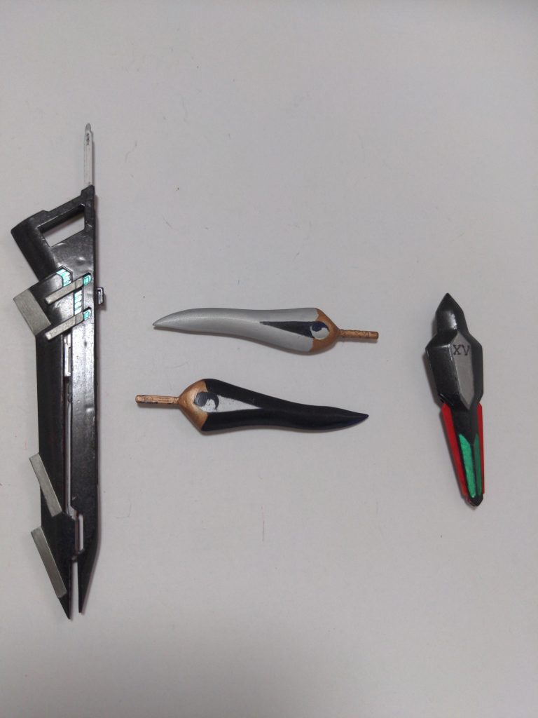 干将、莫耶を自作してみました。パテ盛りの為重いですwアルケーの装備もあります。