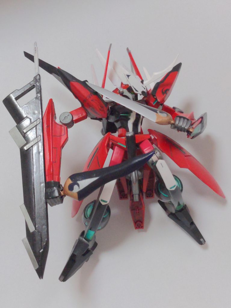 最初は剣などの武器を地面に刺してUBW風なジオラマを作ろうとして面倒で挫折しましたwww