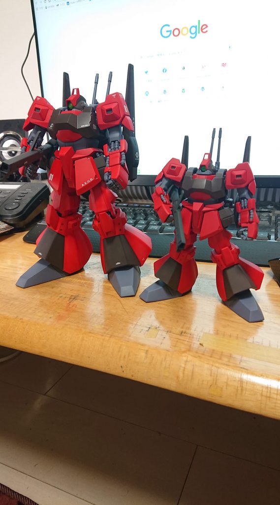 仕上がった後、HGのリック・ディアス(プレバン限定)と並べて写真を撮りました。