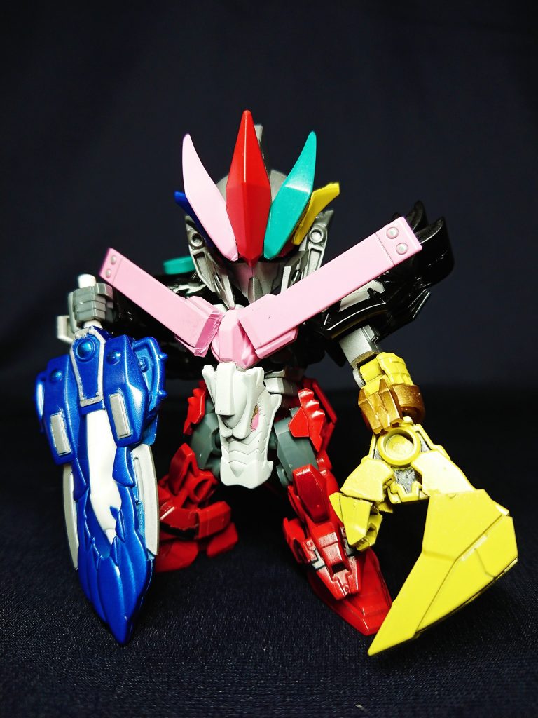 爆流頑駄無と撃流破頑駄無が開発した天宮の鉄機武者。鉄機心得の他に輝羅鋼が組み込まれており、鋼丸や爆進丸のように金剛形態にはなれないが、巨大な武器を軽々と扱うことができる。