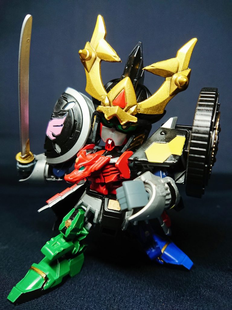 戦隊ロボモチーフも10体目になりました。シンケンジャーからシンケンオーをイメージした天界武者です。天界武者ですが天宮ではなくヒーローズのムシャワールド出自です。