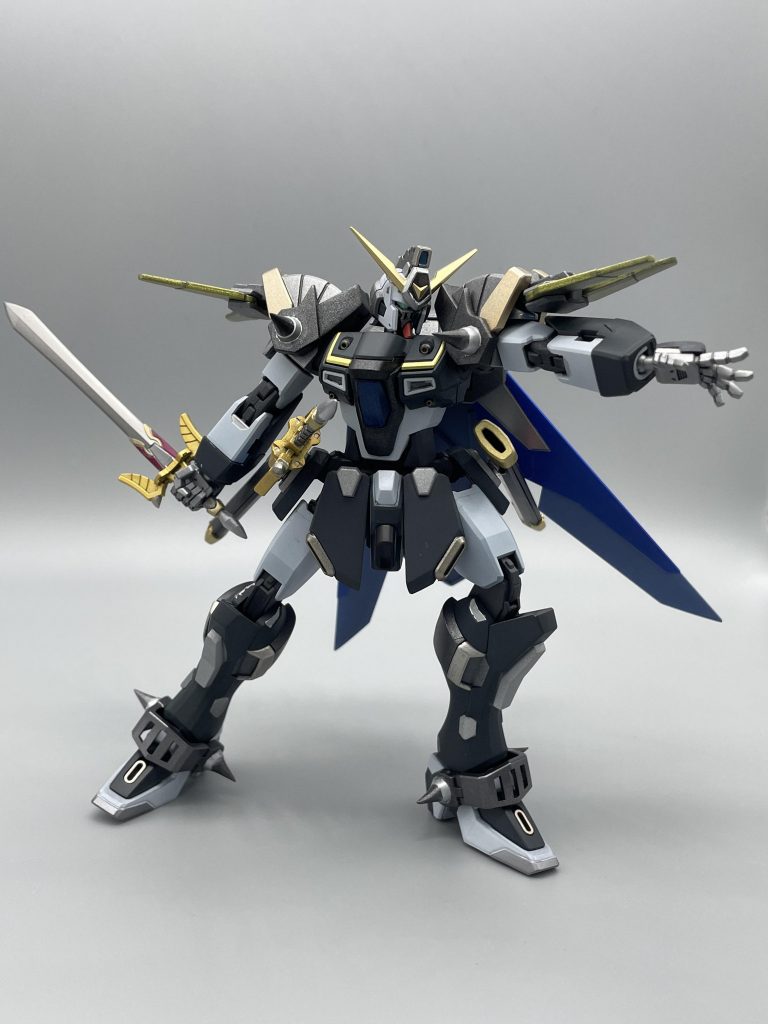 いつも組んでいる機体と全く別路線のキットで、作っていても写真を撮っていても楽しかったです。イージスナイトもこの路線で塗ってみたいですね。ここまでご覧いただきありがとうございました。