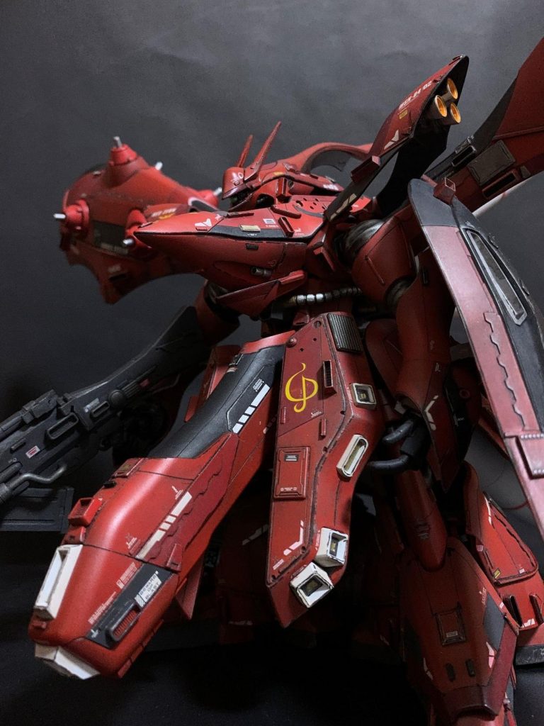 とにかく頑張りました スジボリしました デコパーツをくっつけました 色分けしました デカール貼って 汚しました!