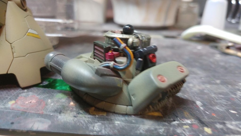 こんな感じ(ピンぼけすみません)です。かかと部分は敢えて上下逆に取り付けています。