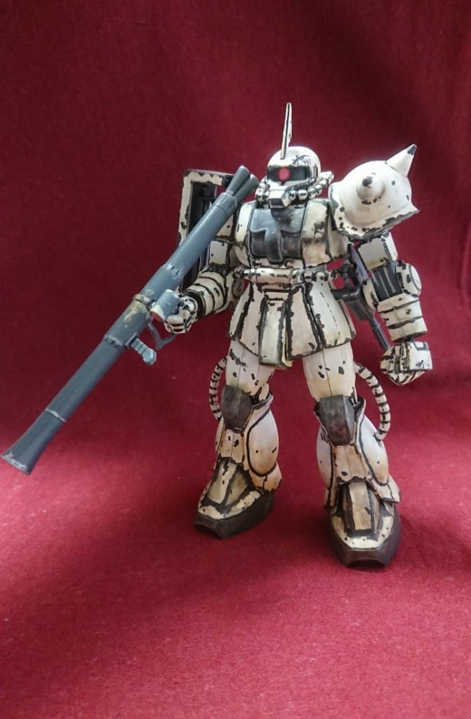 剥げ塗装は主に、油性ペン・マッキー黒です。（まだガンプラ道具が揃ってないときに作成したと思います。）